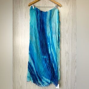 Calvin Klein Blue Ombré Frayed Edge Lightweight Scarf